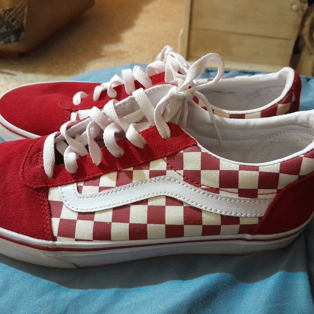 Vans Checkerboard Tennis Shoes - Picture 2 of 3